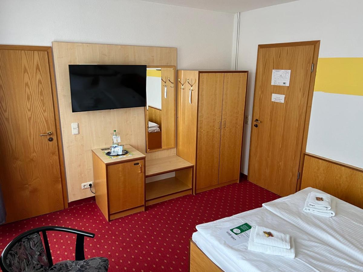 Hotel Poseidon คูล็องสบอร์น ภายนอก รูปภาพ