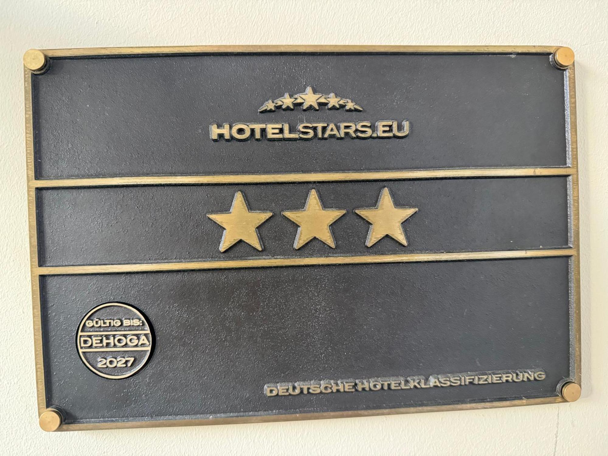 Hotel Poseidon คูล็องสบอร์น ภายนอก รูปภาพ
