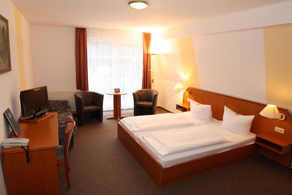 Hotel Poseidon คูล็องสบอร์น ห้อง รูปภาพ